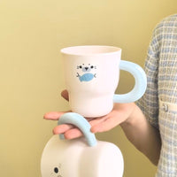 Cute Little Seal Rinse Cup [Hugging Fish] 2-Pack