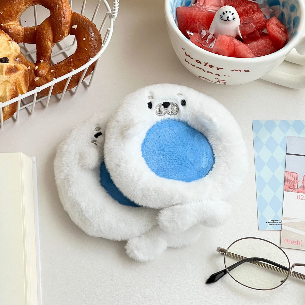Cute Plush Seal Coaster Set, Heat-Resistant Cup Mat for Coffee & Tea, Cartoon Home Decor & Photo Prop