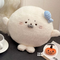 Round Eyes (with Mini Pumpkin Gift)
