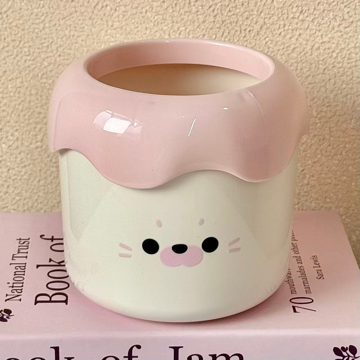 Cute Seal Face Desktop Trash Can, Round Mini Wastebasket for Desk, Office, Dorm