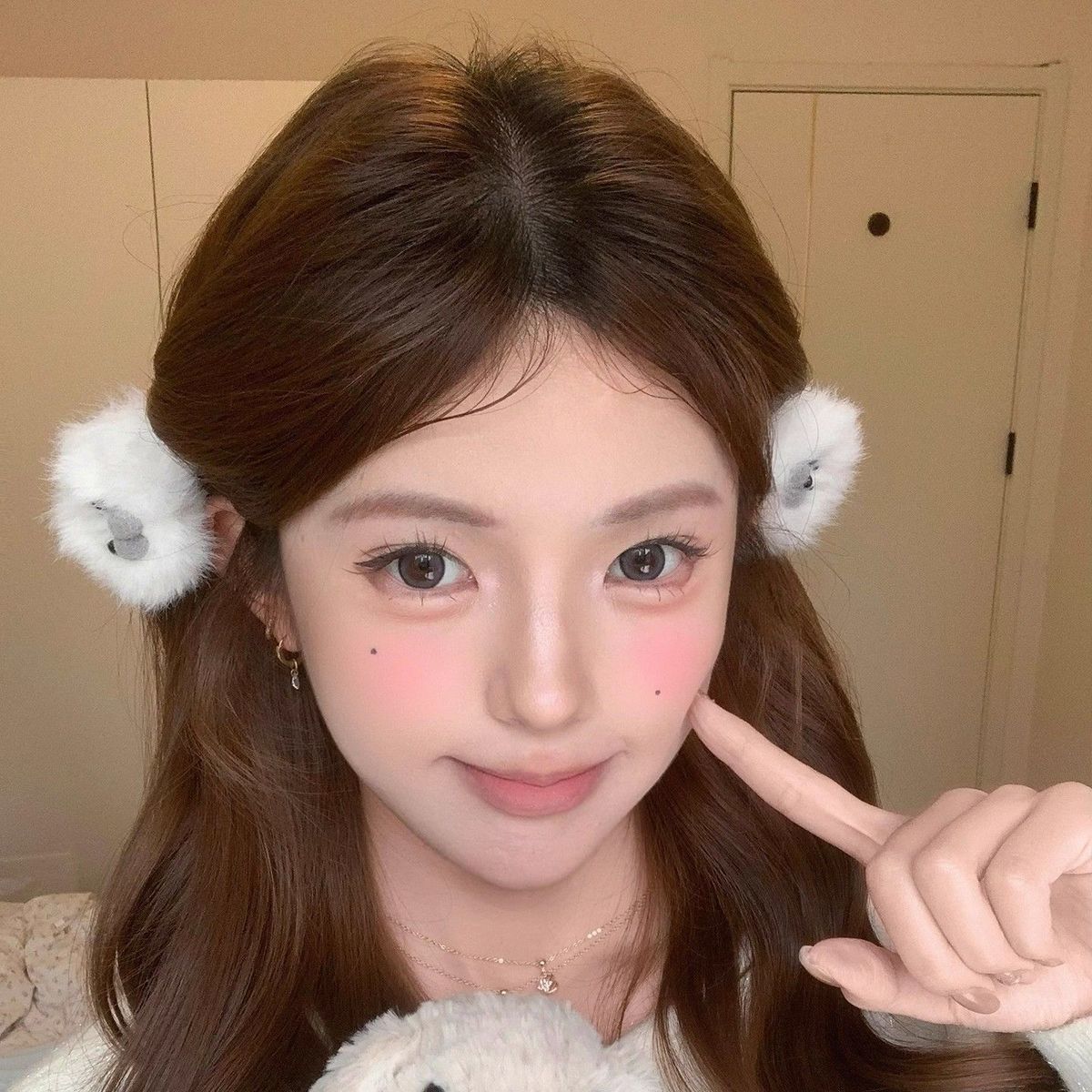Fluffy Seal Spa Headband for Face Washing & Makeup