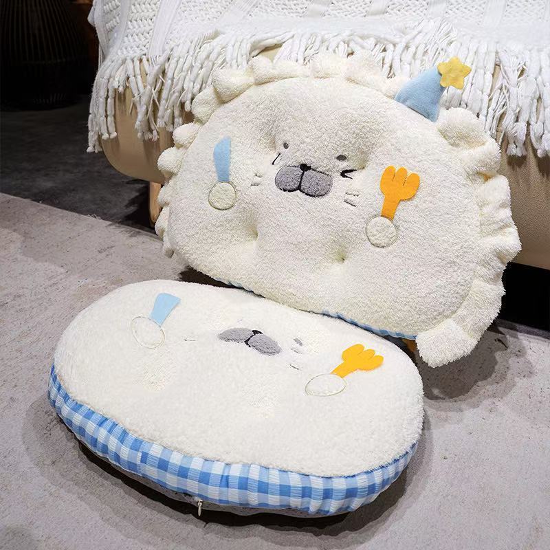 Cute Seal Seat Cushion & Supportive Chair Pad